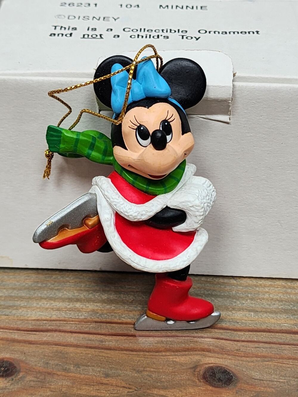 Disney Minnie Mouse Ice Skating Ornament #26231 104 Plastic w/Box